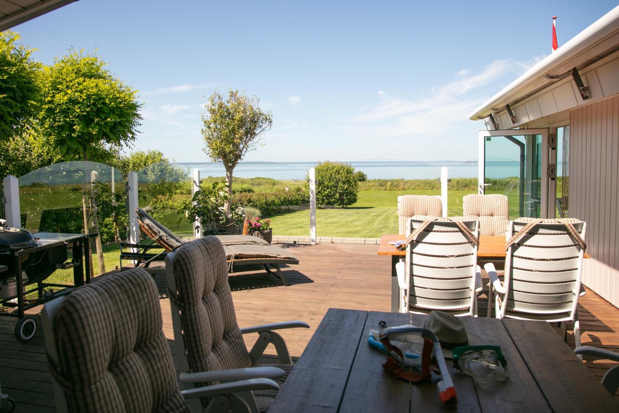Strandhuset. Asperup ภายนอก รูปภาพ