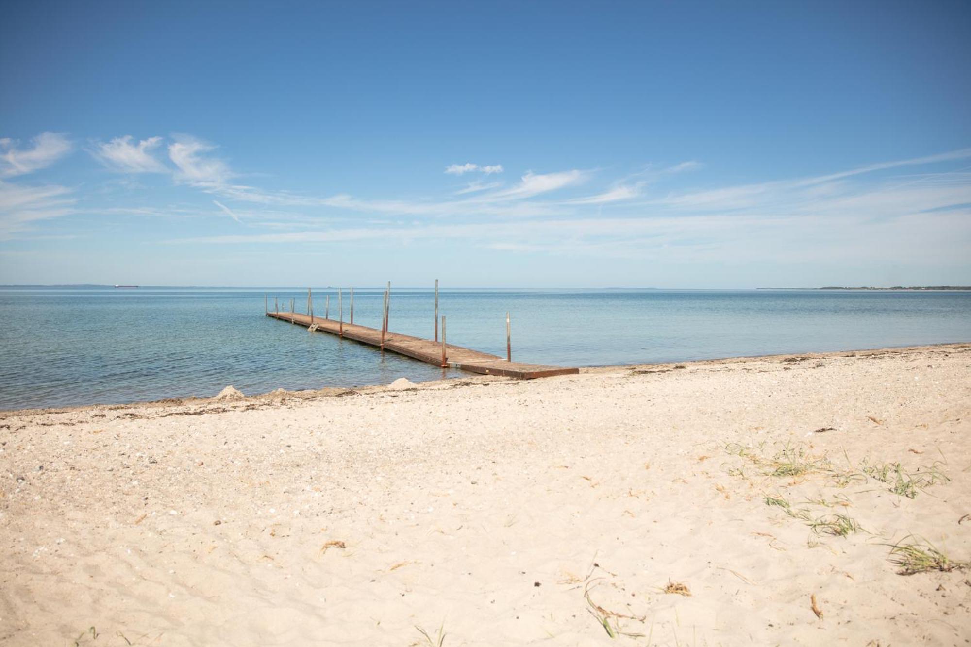 Strandhuset. Asperup ภายนอก รูปภาพ